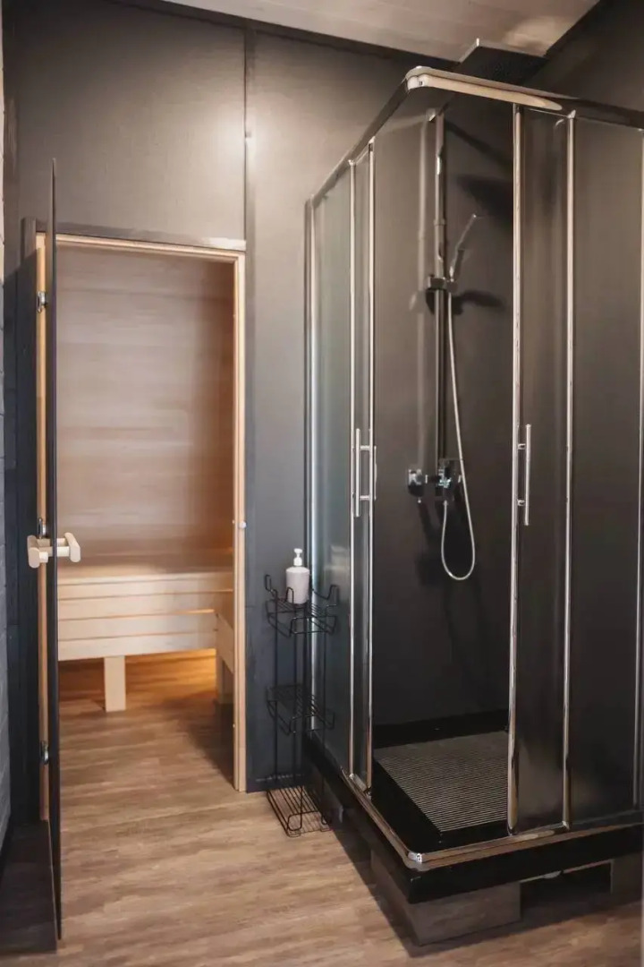 Вилла Семейно-Туристический загородный клуб Карамелькино Коттедж 4