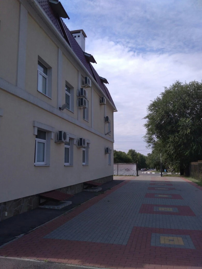 Отель Южный