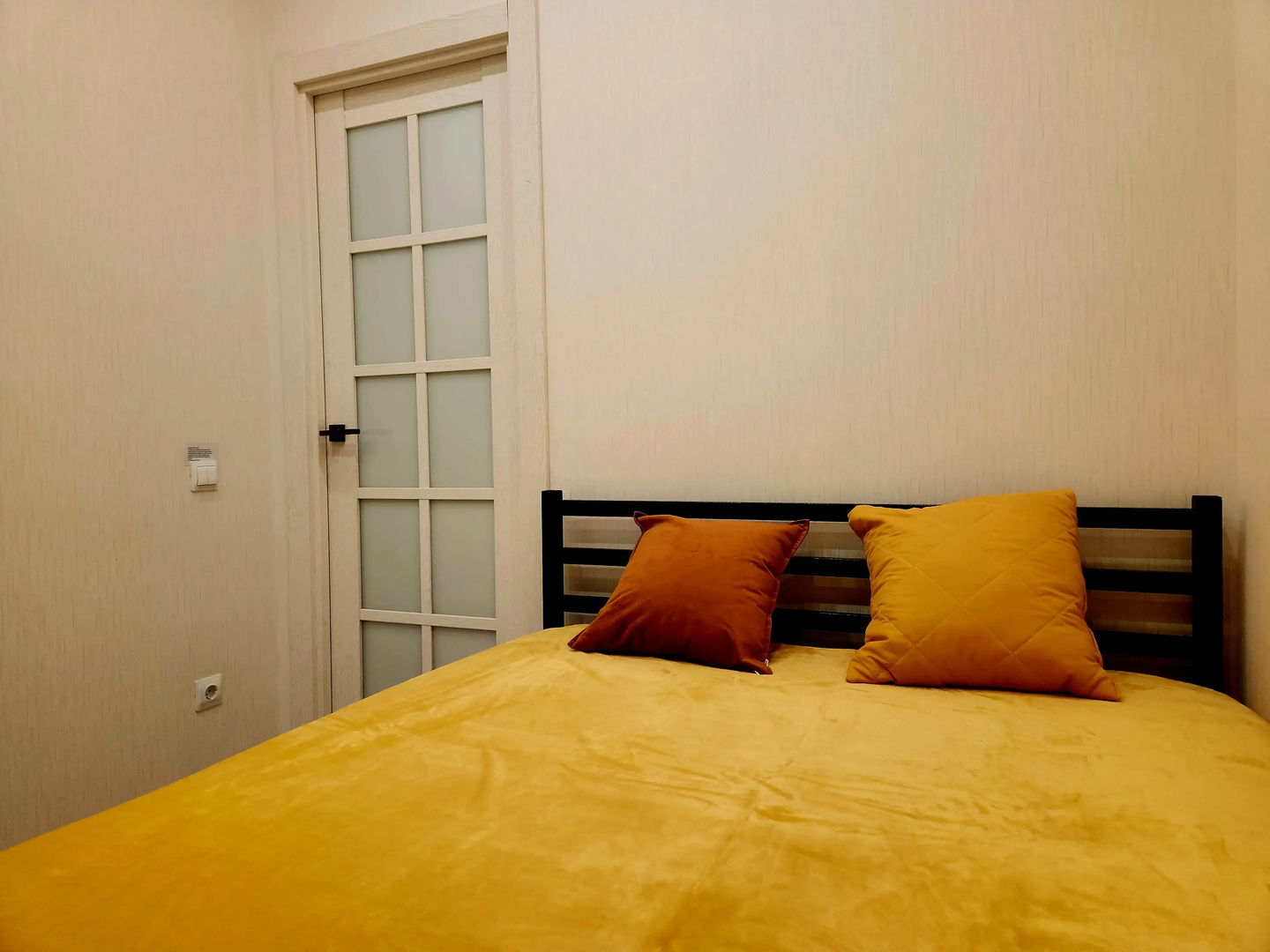 "Трехкомнатные апартаменты "Свой берег"