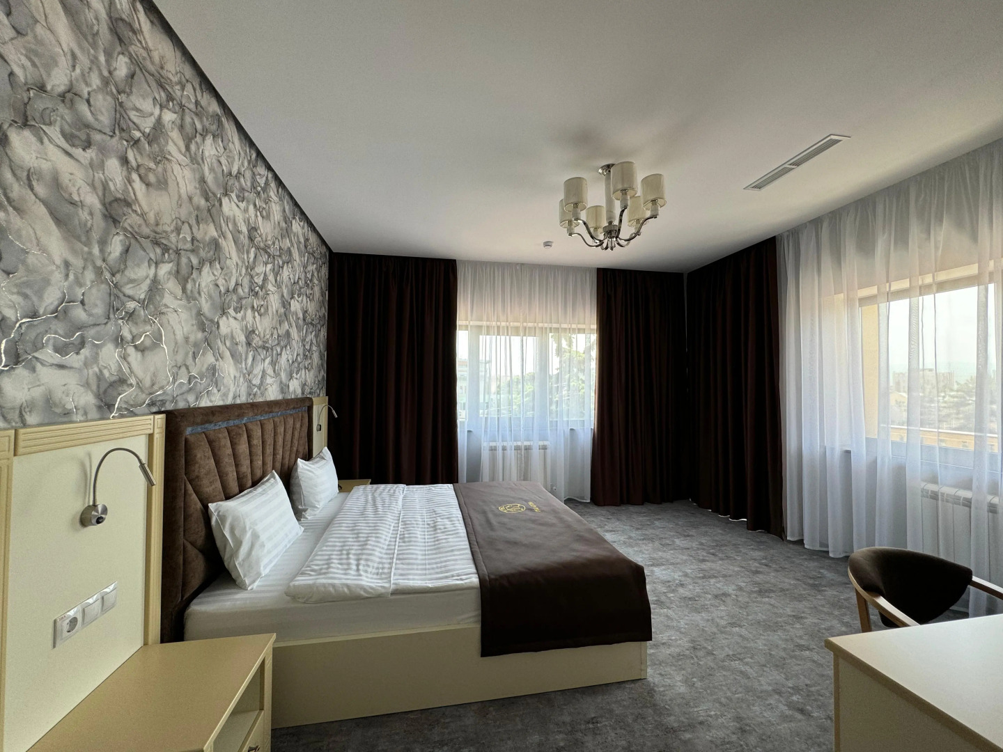 Отель Бугарь