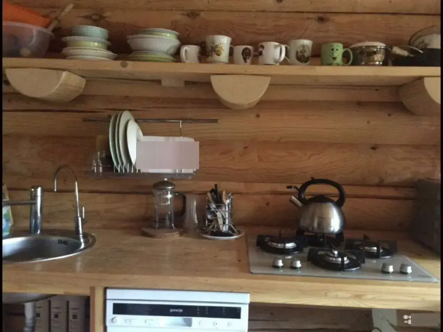 Частный дом на берегу Лемболовcкого озеpа