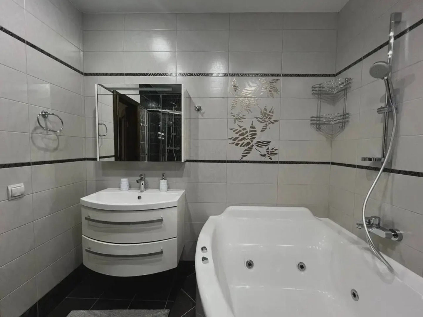 Квартира Джакузи и отдых в центре города