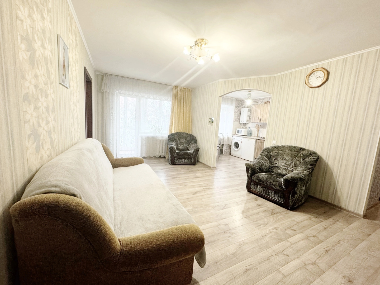 Апартаменты Центр у Каштанов Ленинский Пр-т 8