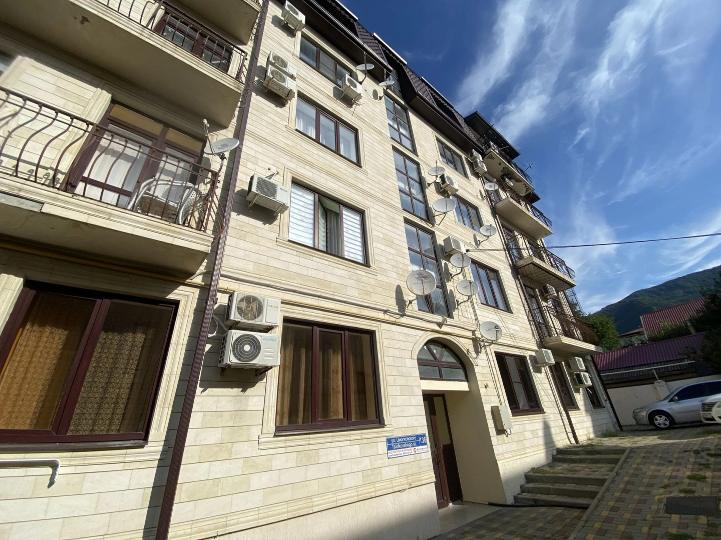 Апартаменты 272 Двухкомнатные Циолковского 13Б