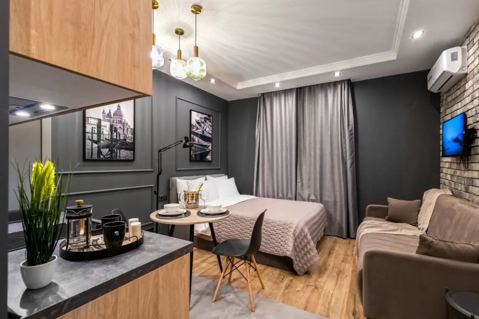 Апартаменты с Видом на Город Elite Apartments