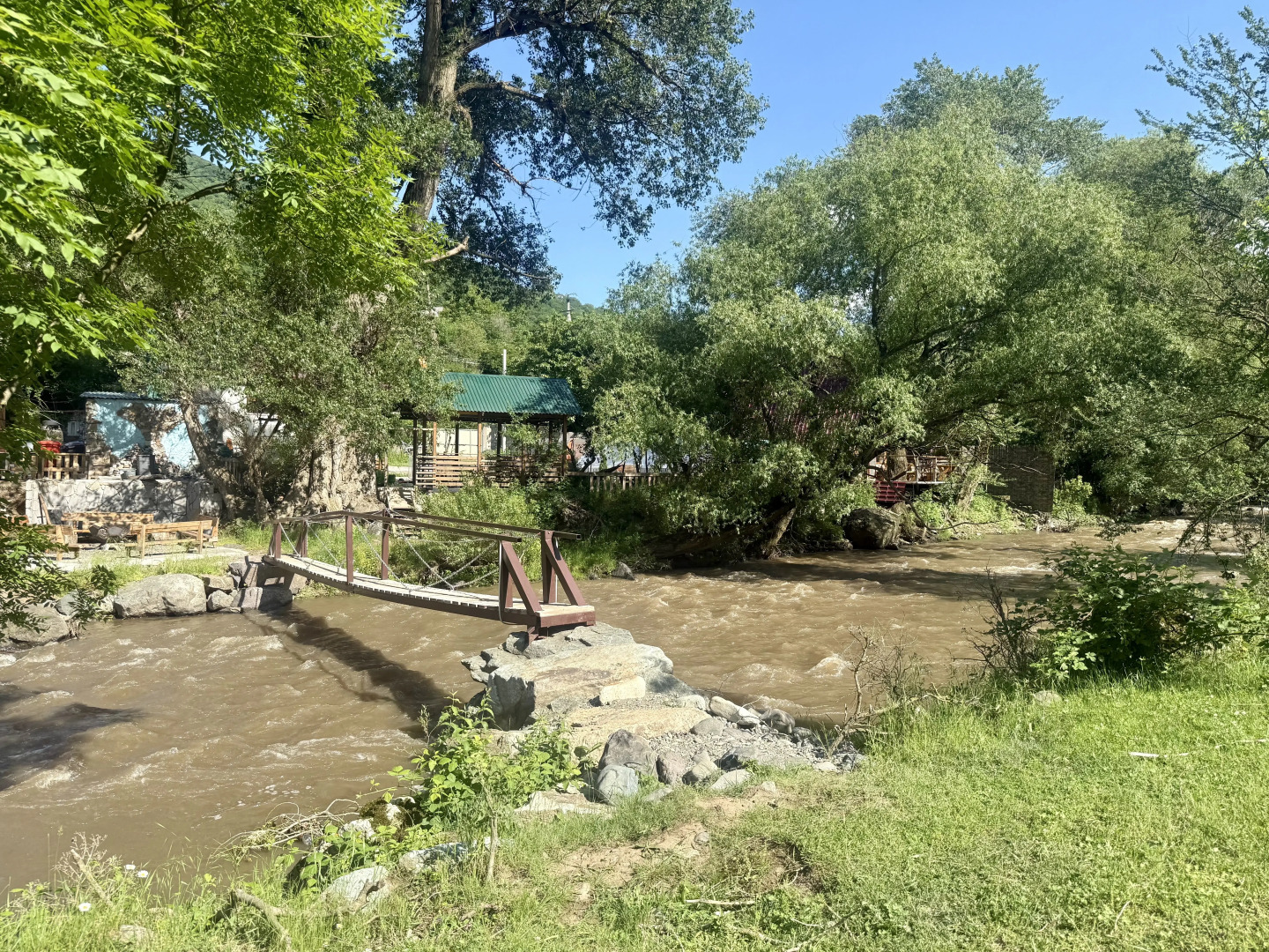 Курортный отель Qarup House