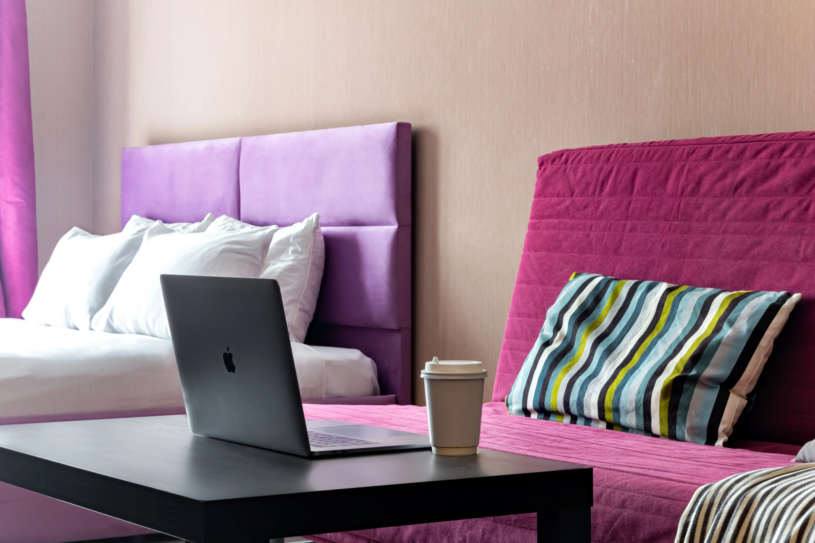 Апартаменты для 6 гостей ЖК «Большой» Smart TV, балкон с видом, духовка