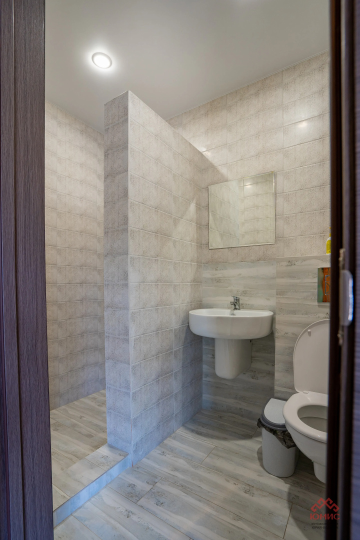 Rudnev Guest House