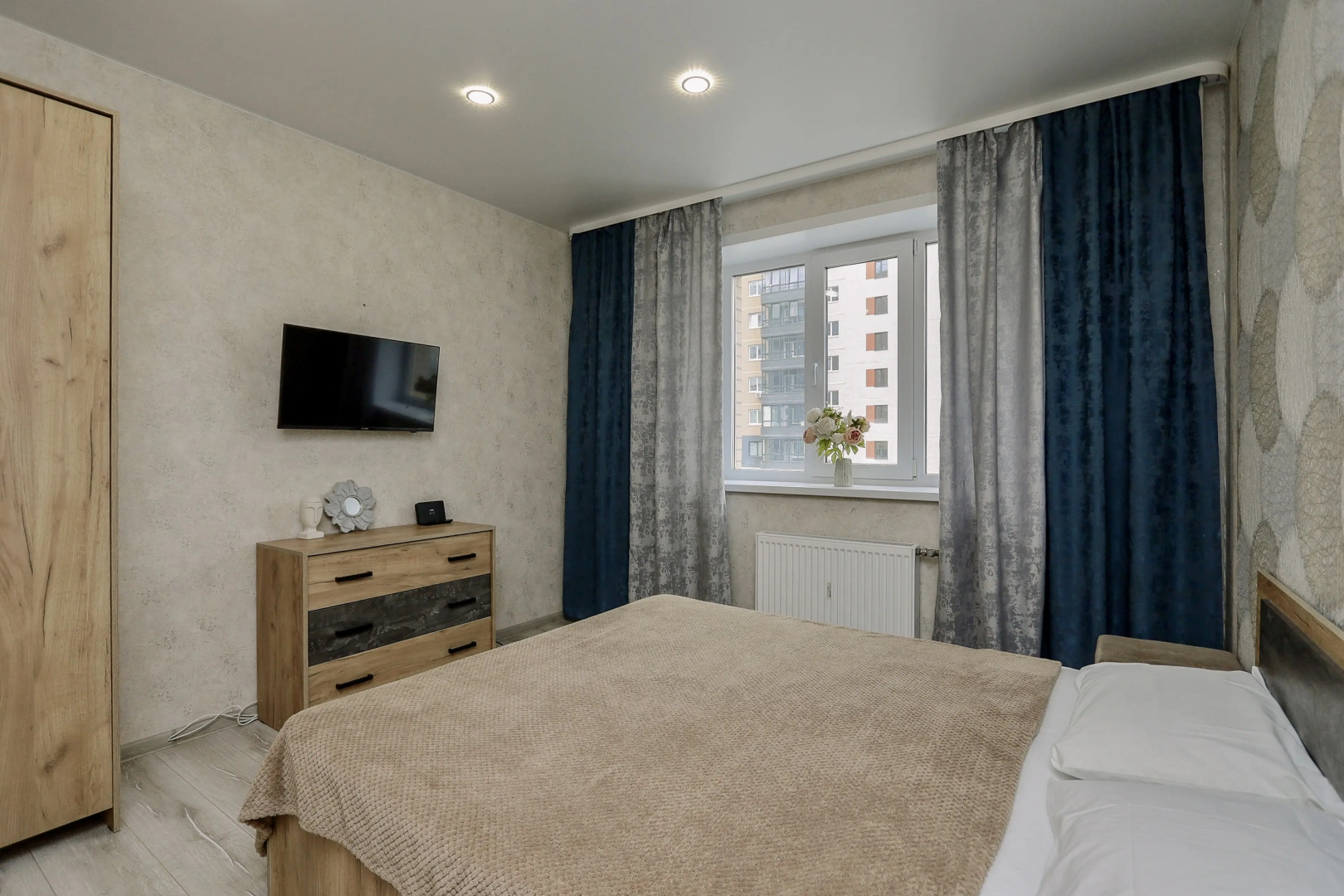 Двухкомнатные Апартаменты Просторный Рай