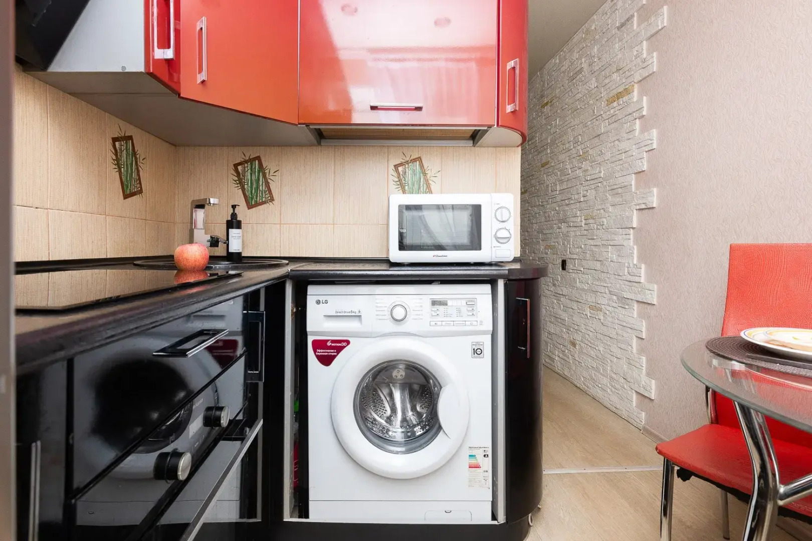 Квартира Двушка с изолированными комнатами, 5 минут до Золотой Нивы