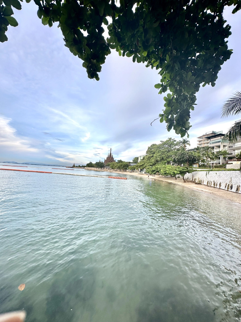 Апартаменты Baan Plai Haad Wongamat