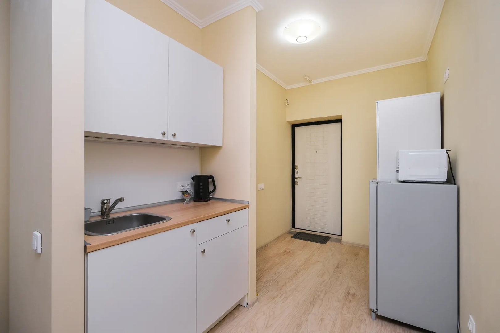 Апартаменты Домант Романова 60