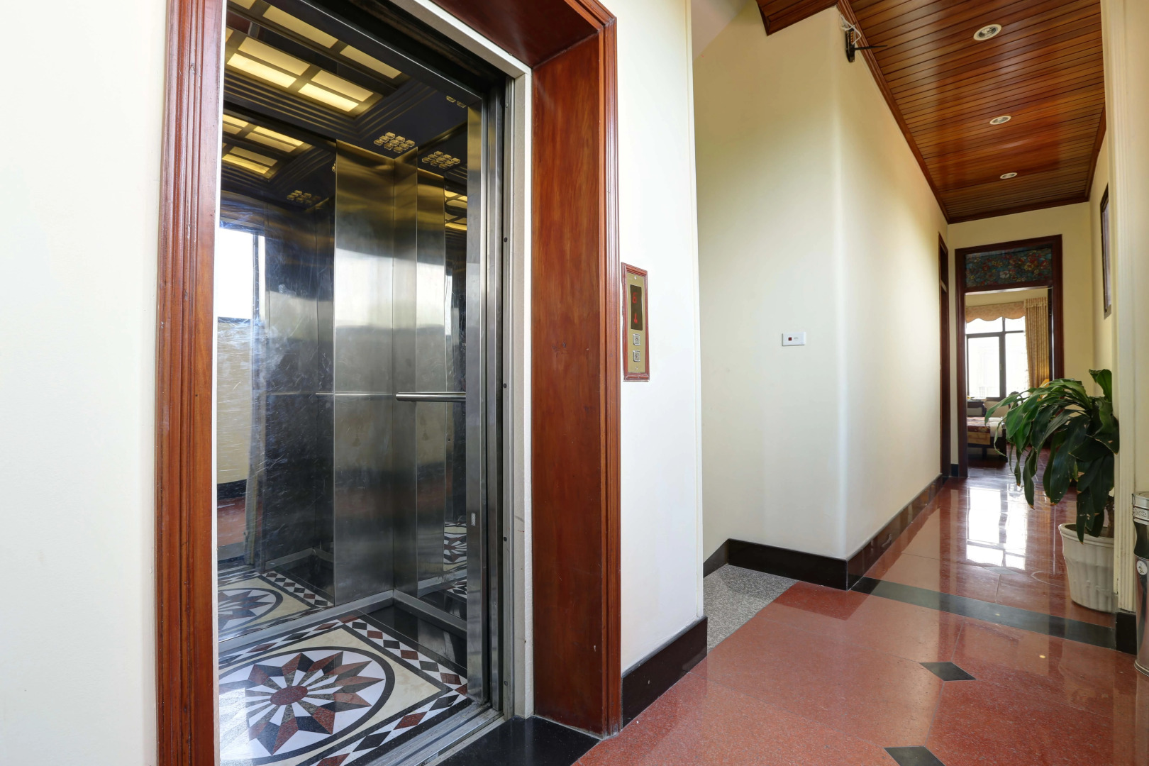 Отель Hanoi La Storia