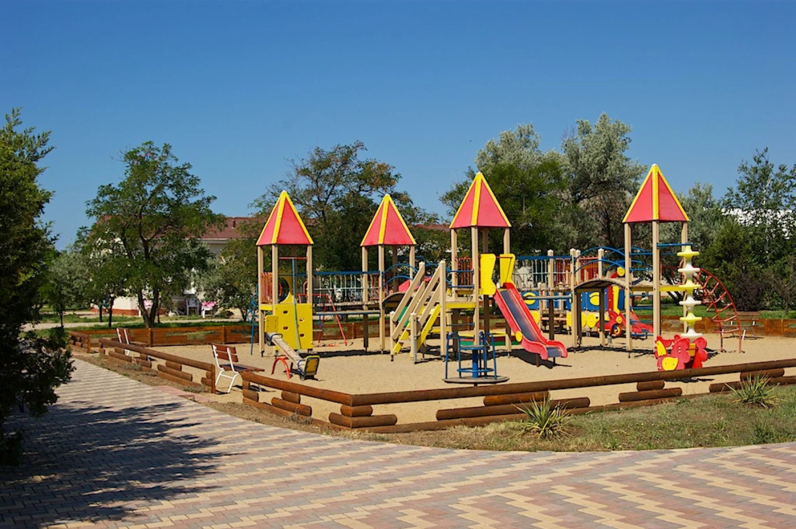 Отель Солнечный берег