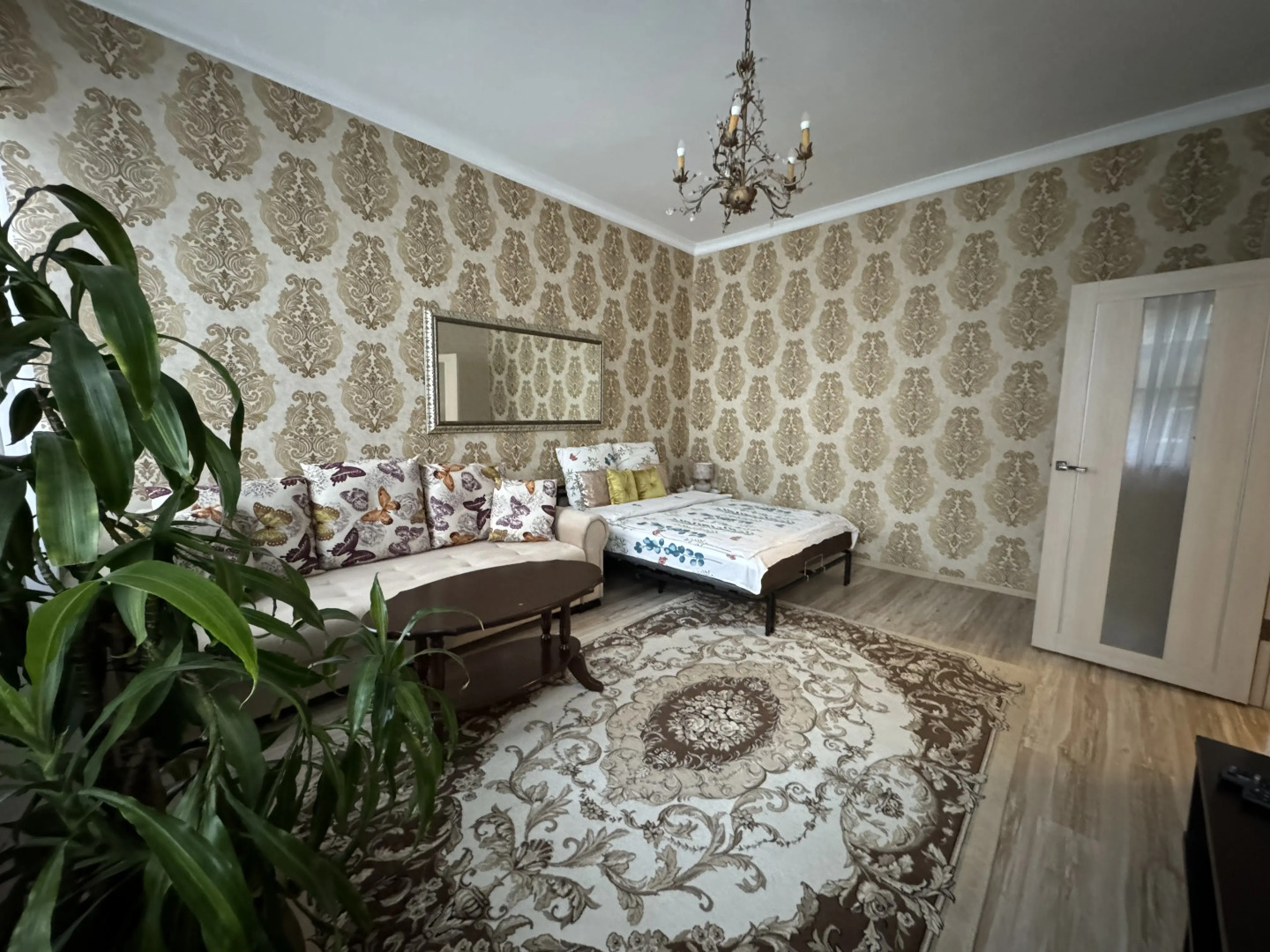 Просторная и светлая квартира в тихом центре