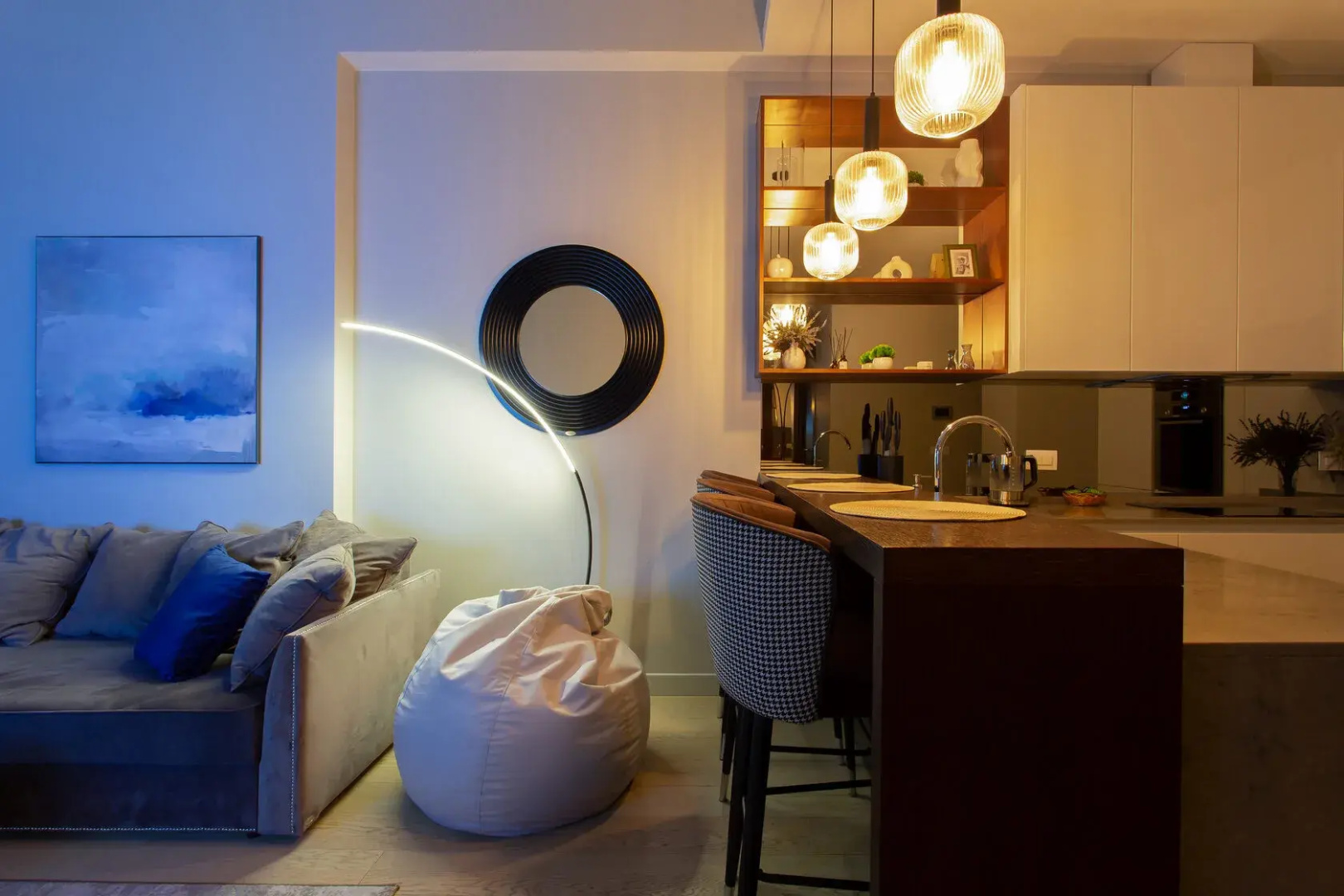 Апартаменты Sky City Moscow 62 этаж! Вид на Башни, Лужники, Парк победы и город! Очень уютный!