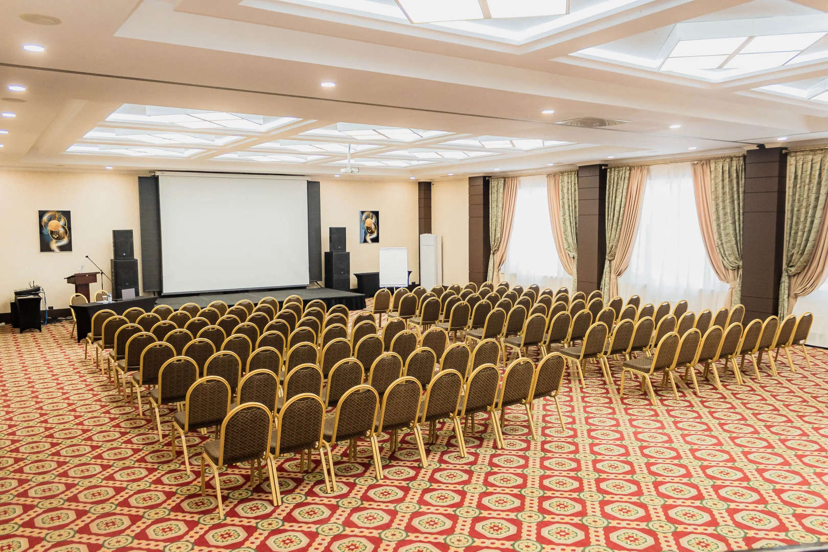 Отель Comfort Astana