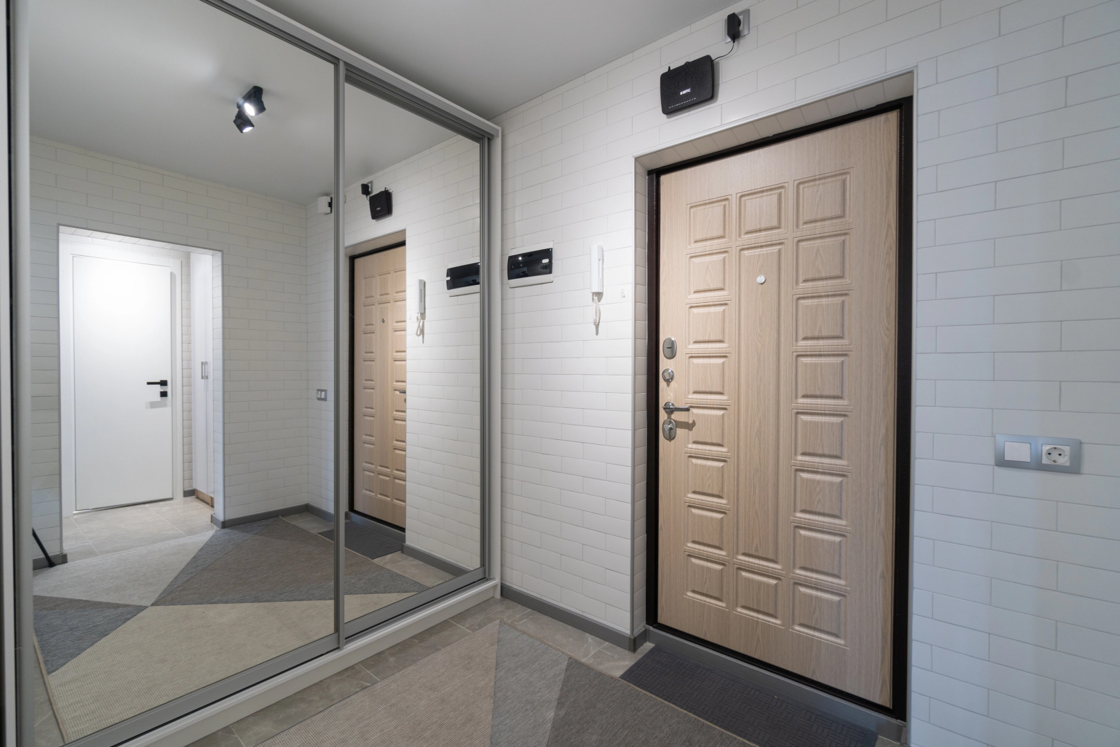 Апартаменты Дизайнерские Изумруд на Беговой