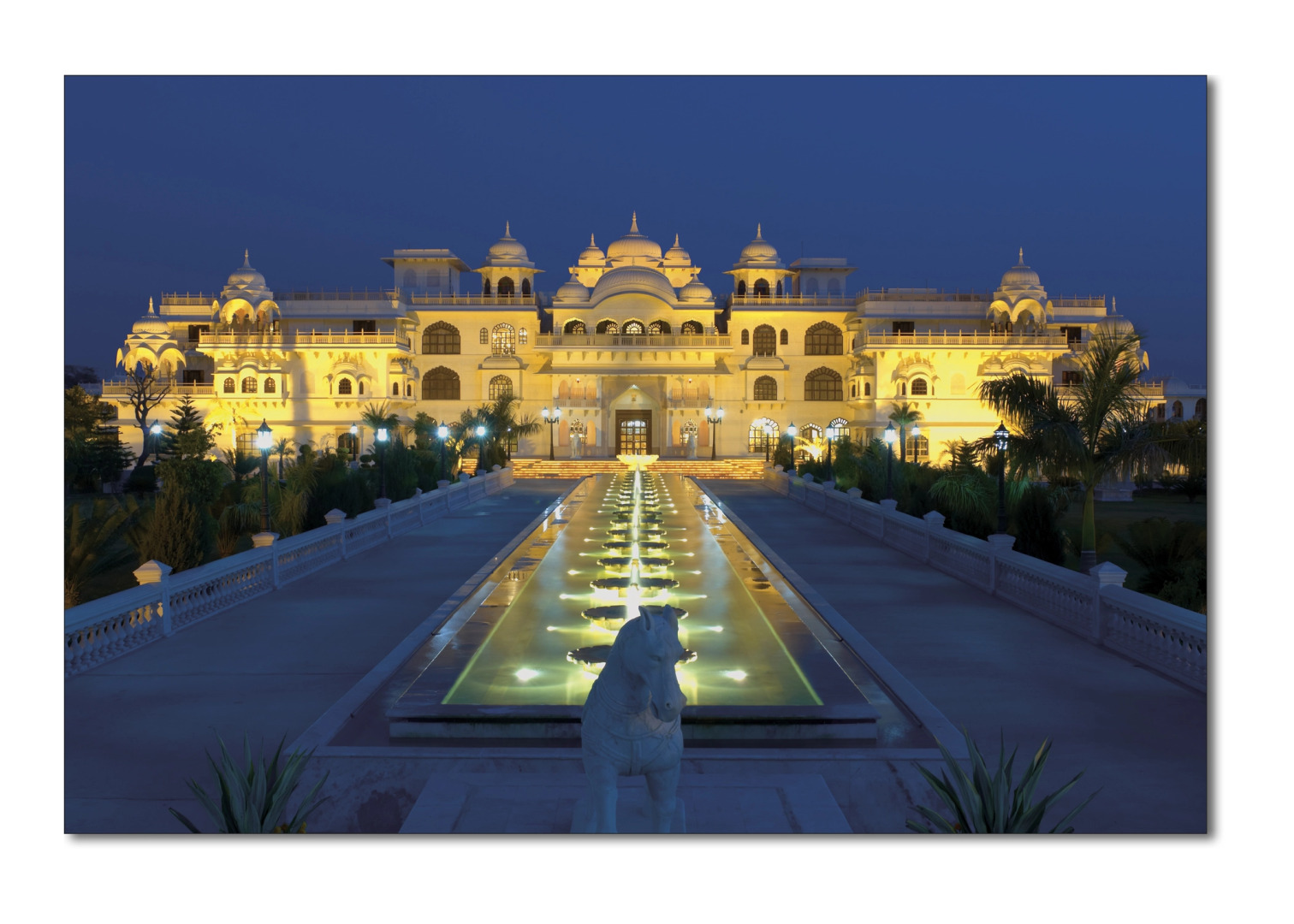 Курортный отель Shiv Vilas Resorts