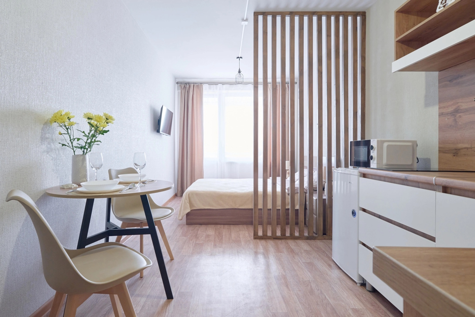 Апартаменты 9 Ночей 12 на Большая Подгорная