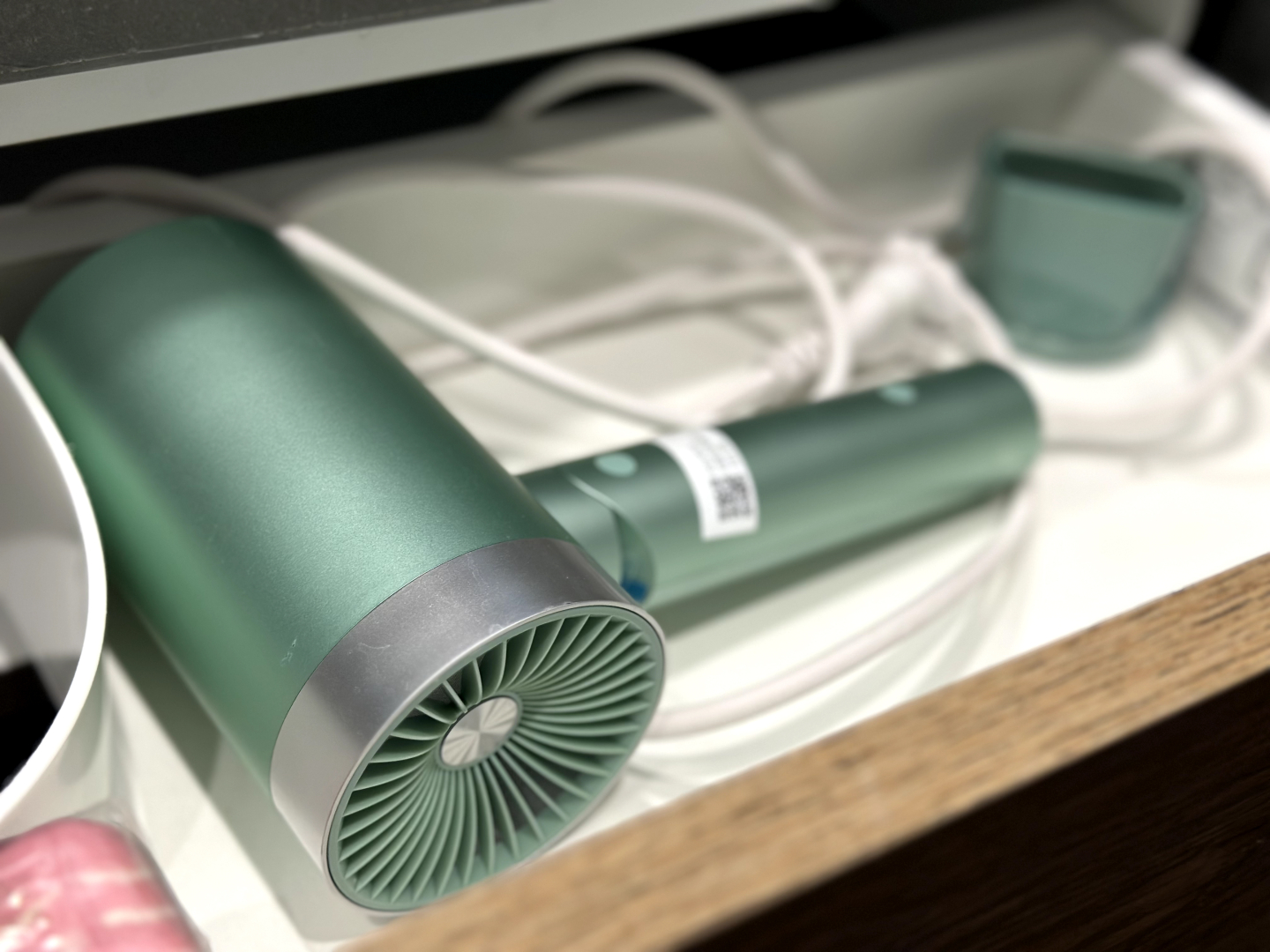 Аппартаменты "Эленика" двухкомнатная квартира в Махачкале с видом на озеро и мечеть