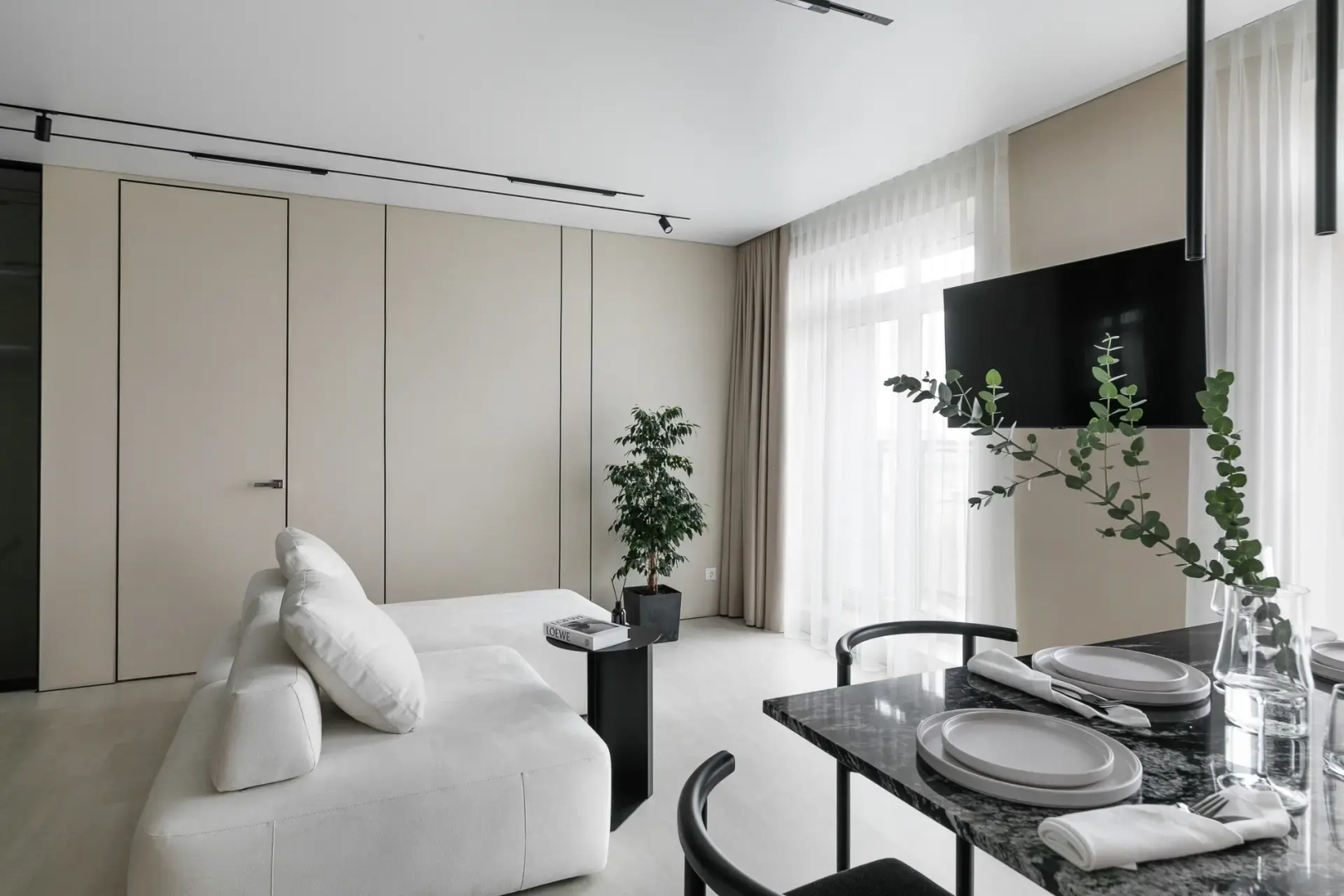 Апартаменты Loca Loft c Видом на Пруд