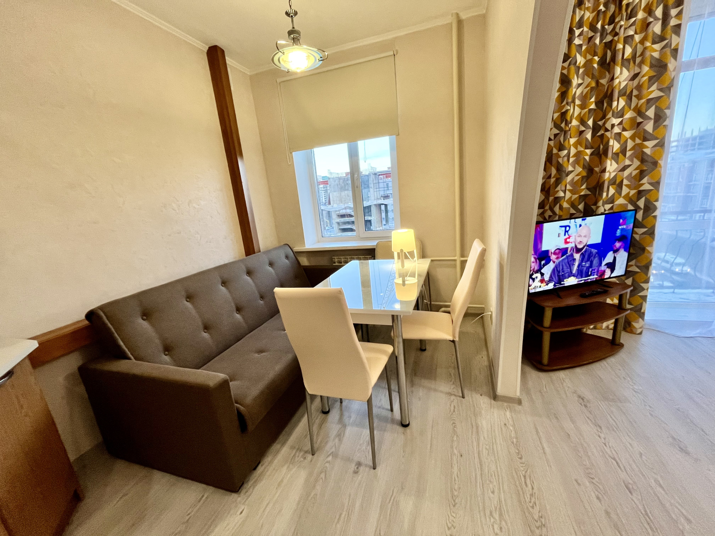 Апартаменты  Двухкомнатные в самом центре