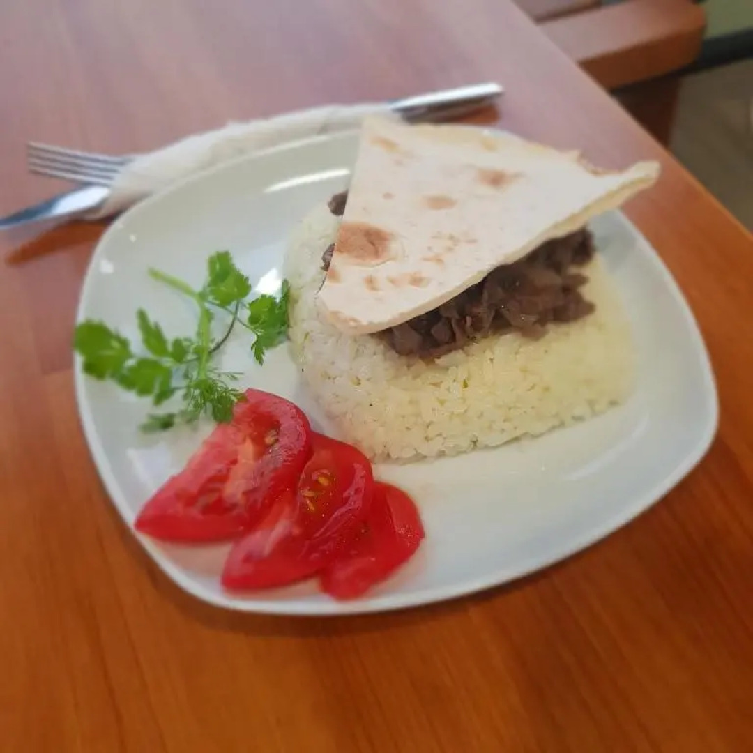 Отель Чёрный Слон