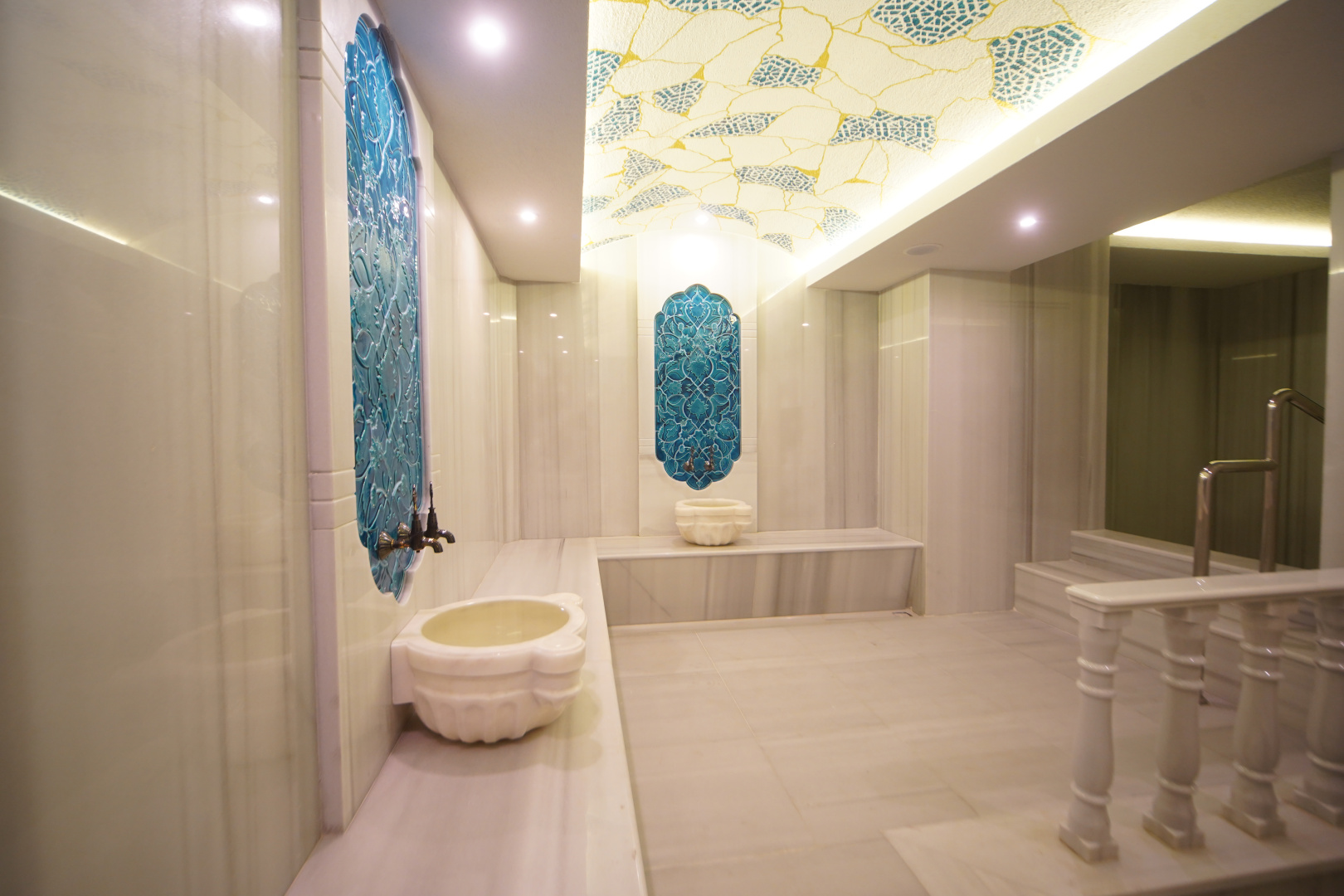 Отель Almira Thermal Spa & Convention Center