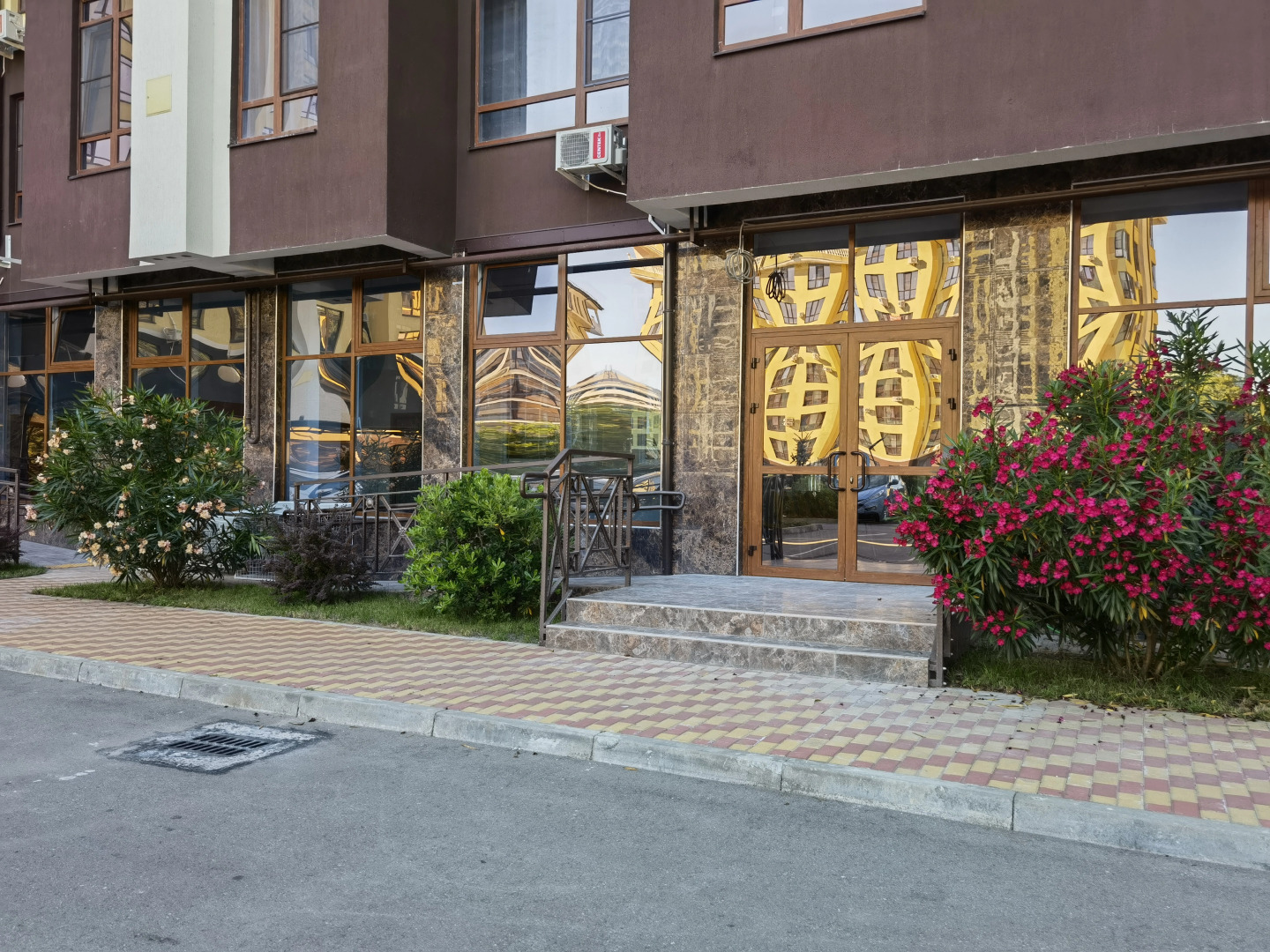 Уютная квартира с балконом и видом на горы. Кватро 119