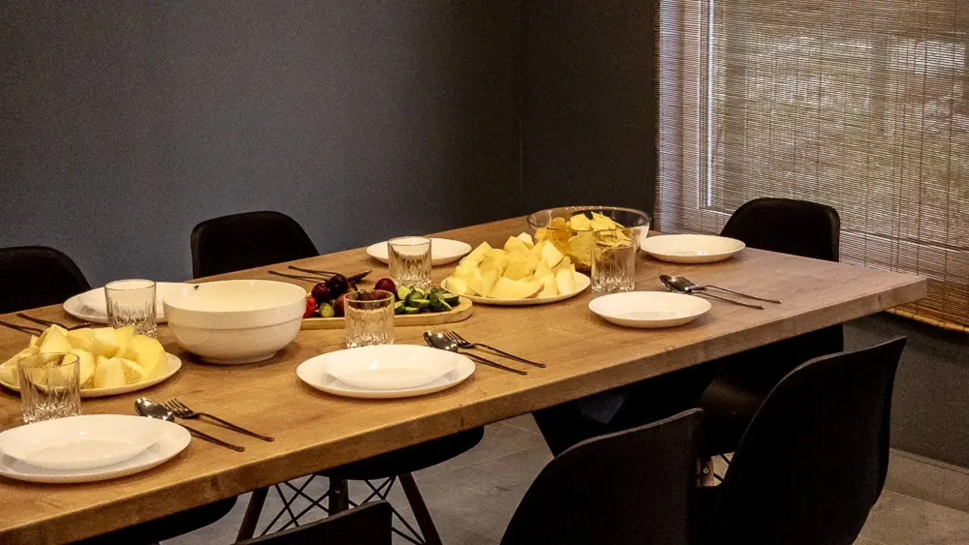 Частный дом с Бассейном и Мангальной Зоной