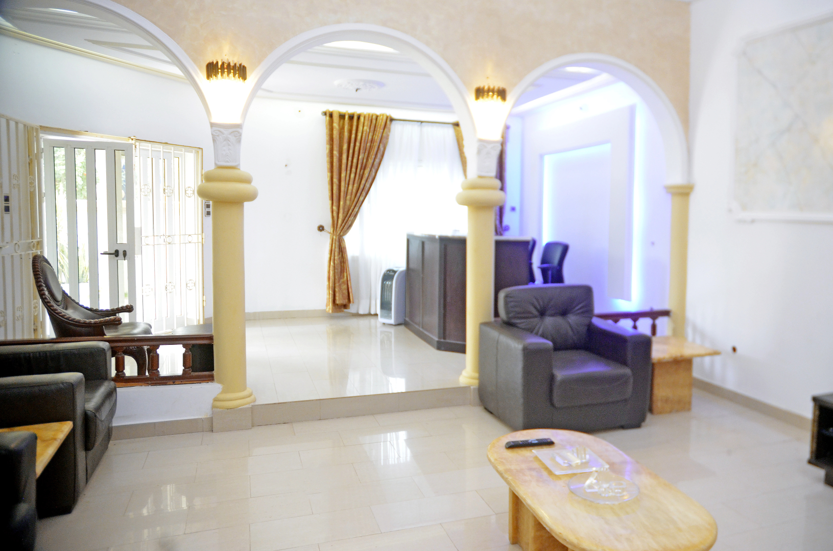 Отель Beach Sand Hotel & Resort