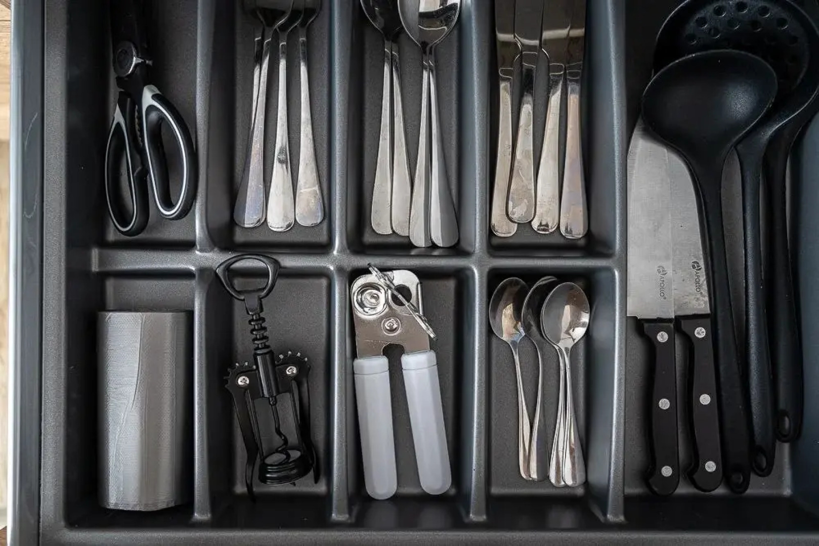 Апартаменты Monochrome от Сети Good Vibes Apartments