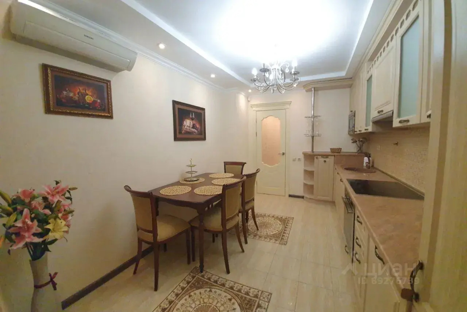 Квартира Шампань