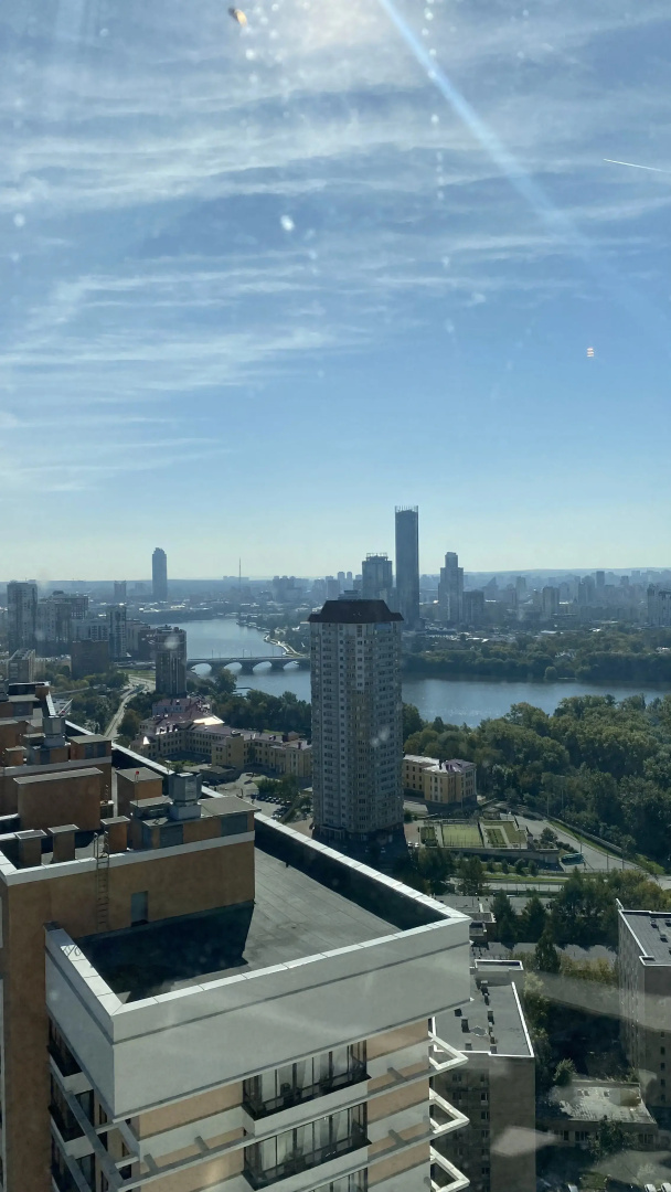 Квартира с видом на центр с 34 этажа