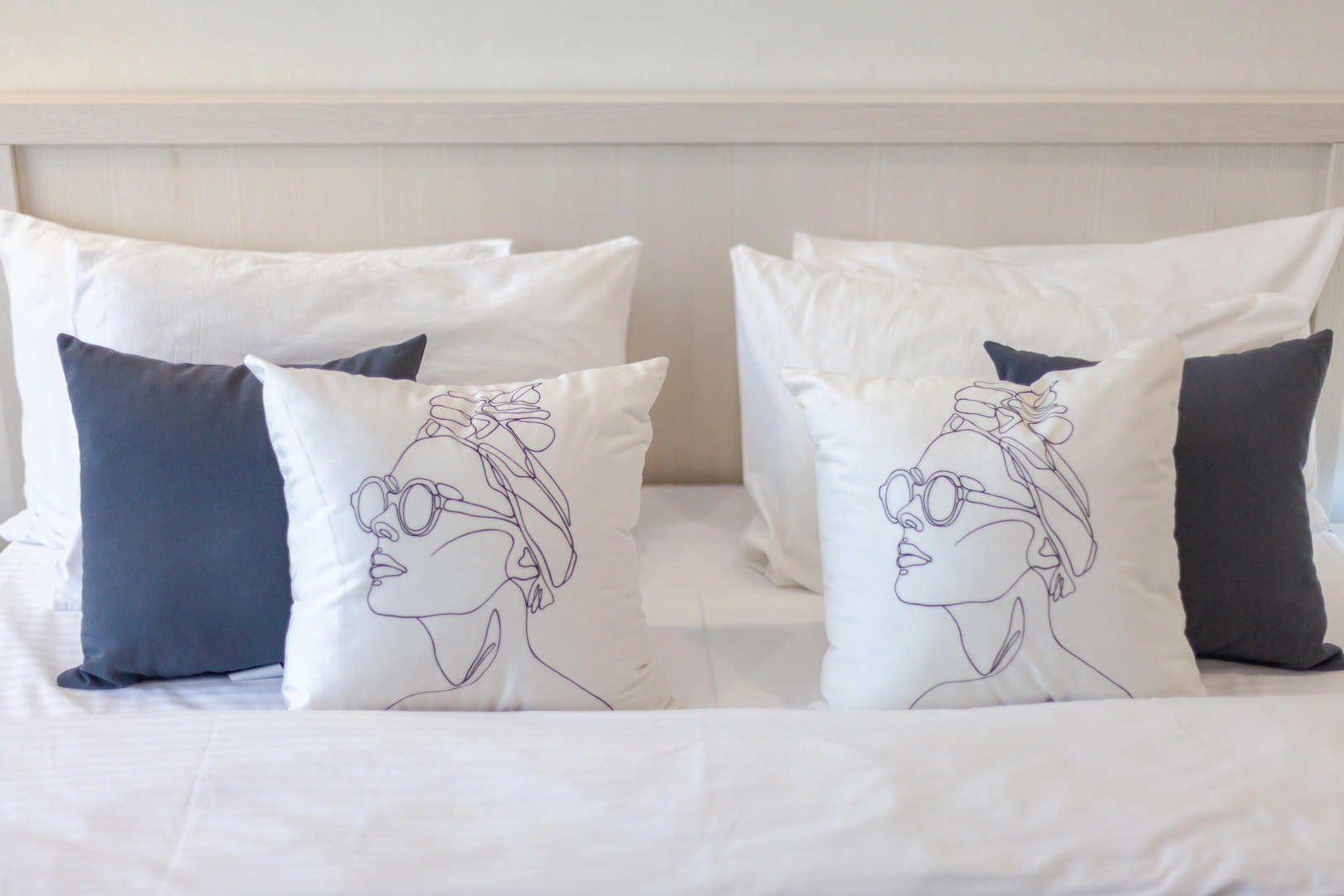 Квартира Апарт RentPlaza Центр