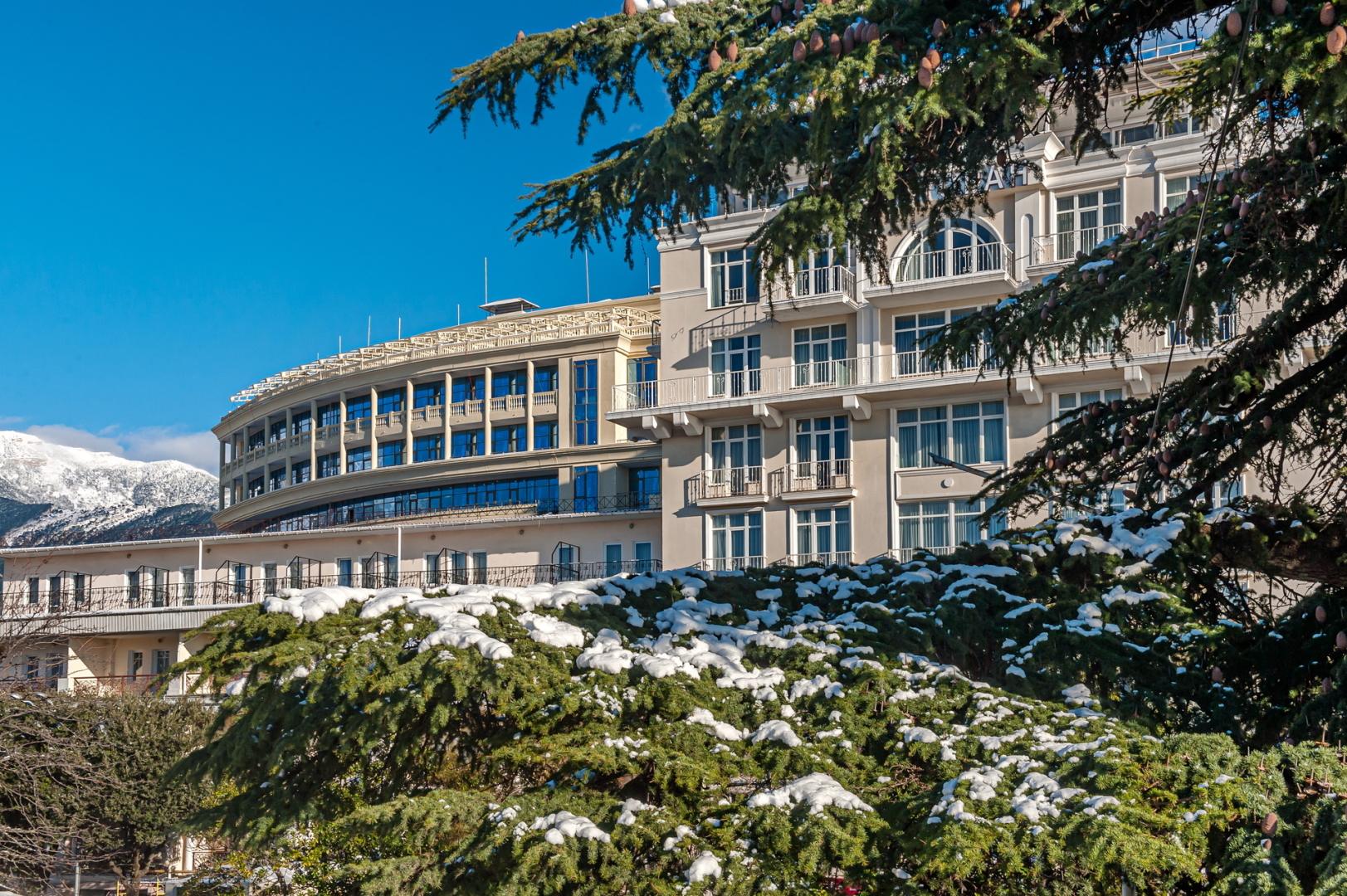 Отель Бристоль