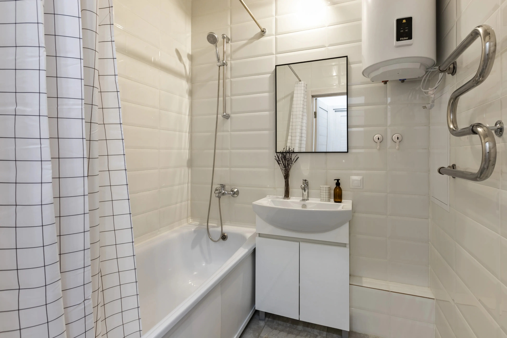 Great view 2-rooms Apartment 2 Min Walk to Raykin Plaza