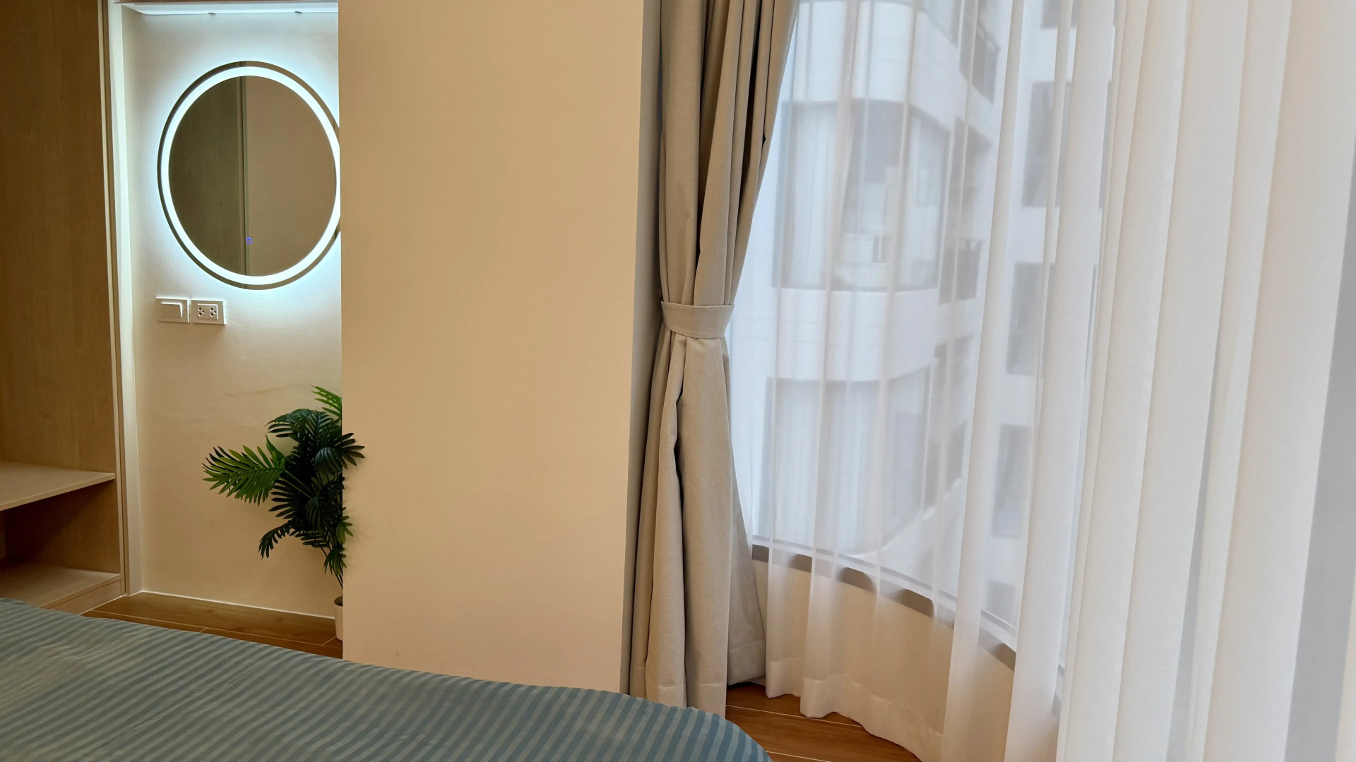 Квартира Новая с двумя спальнями  и бассейном  у моря пляж Камала