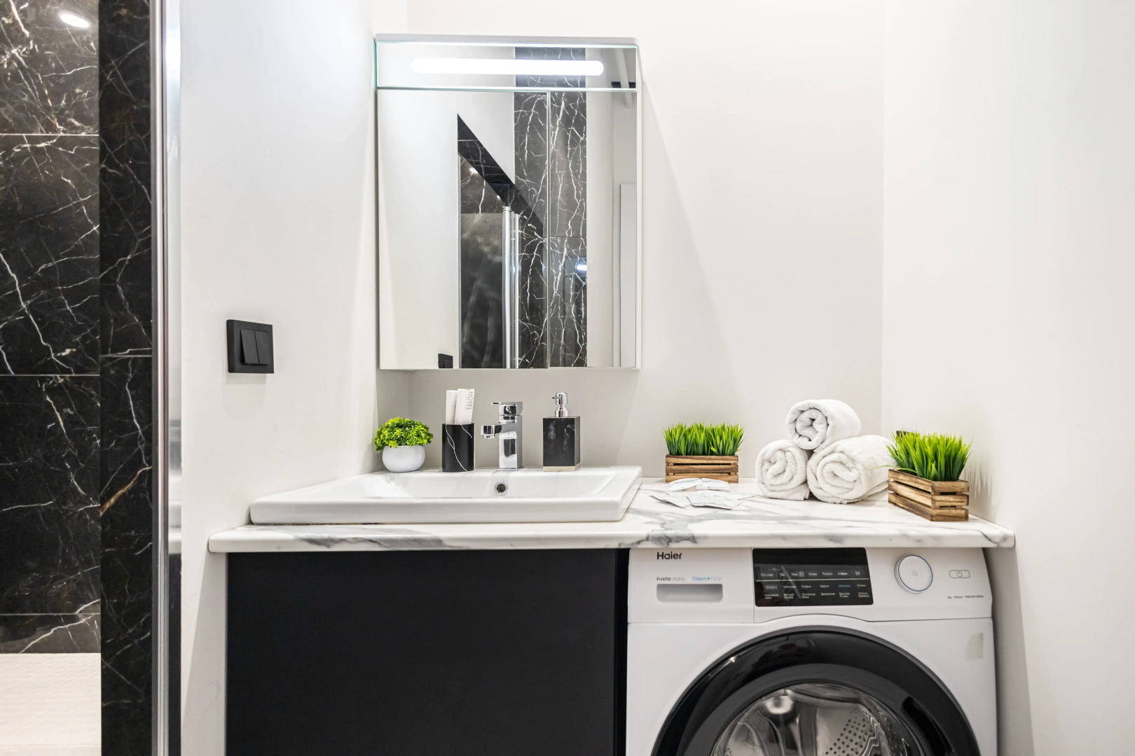 Апартаменты Представительский Люкс с Балконом Elite Apartments