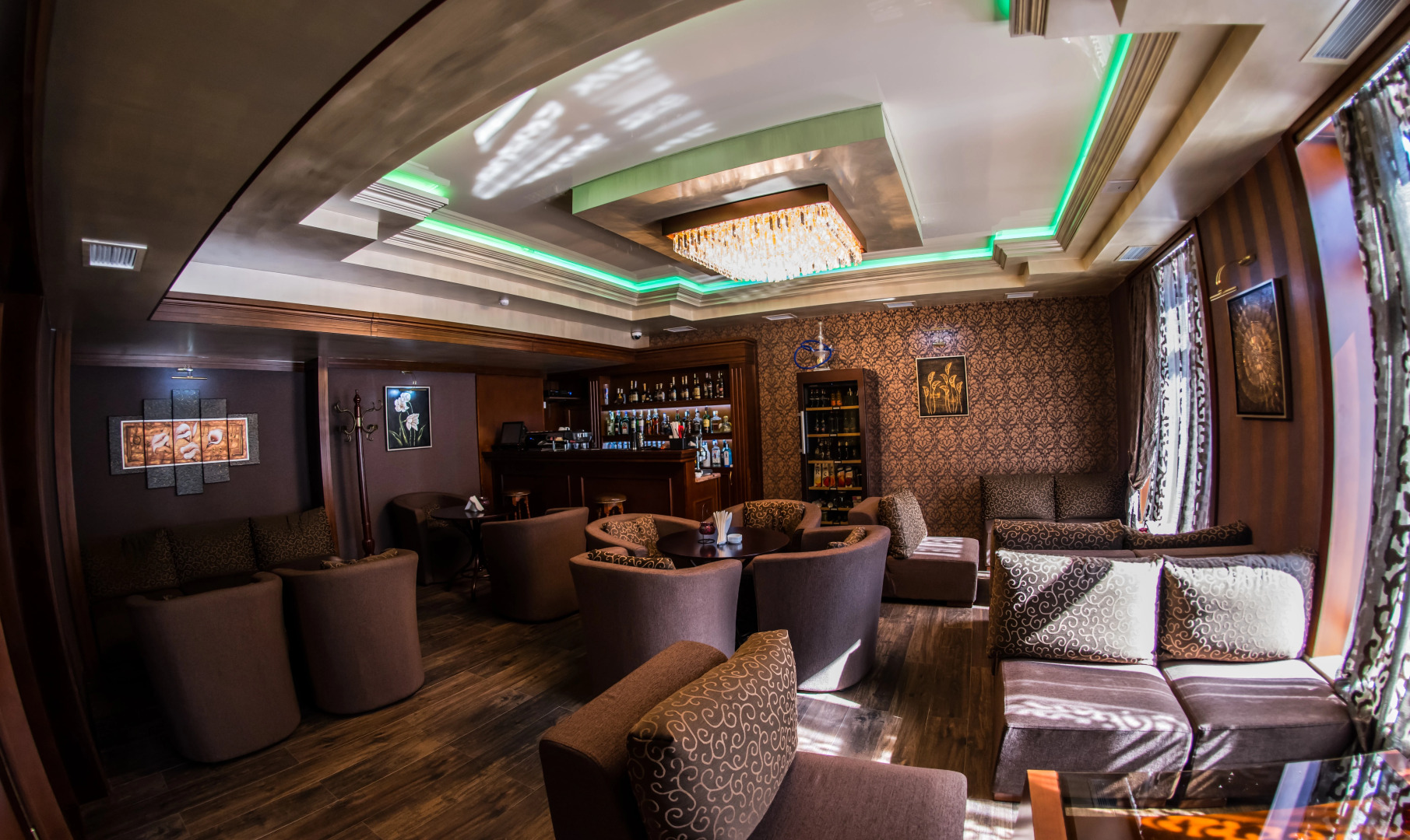 Курортный отель Elegant