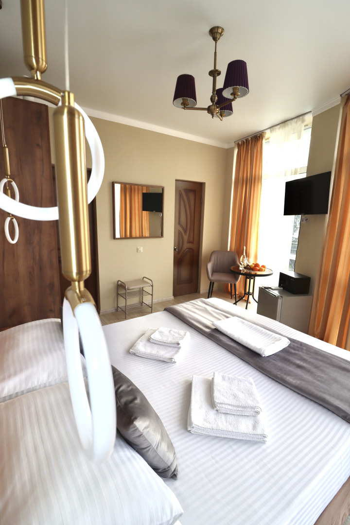 Отель Голден Гагра