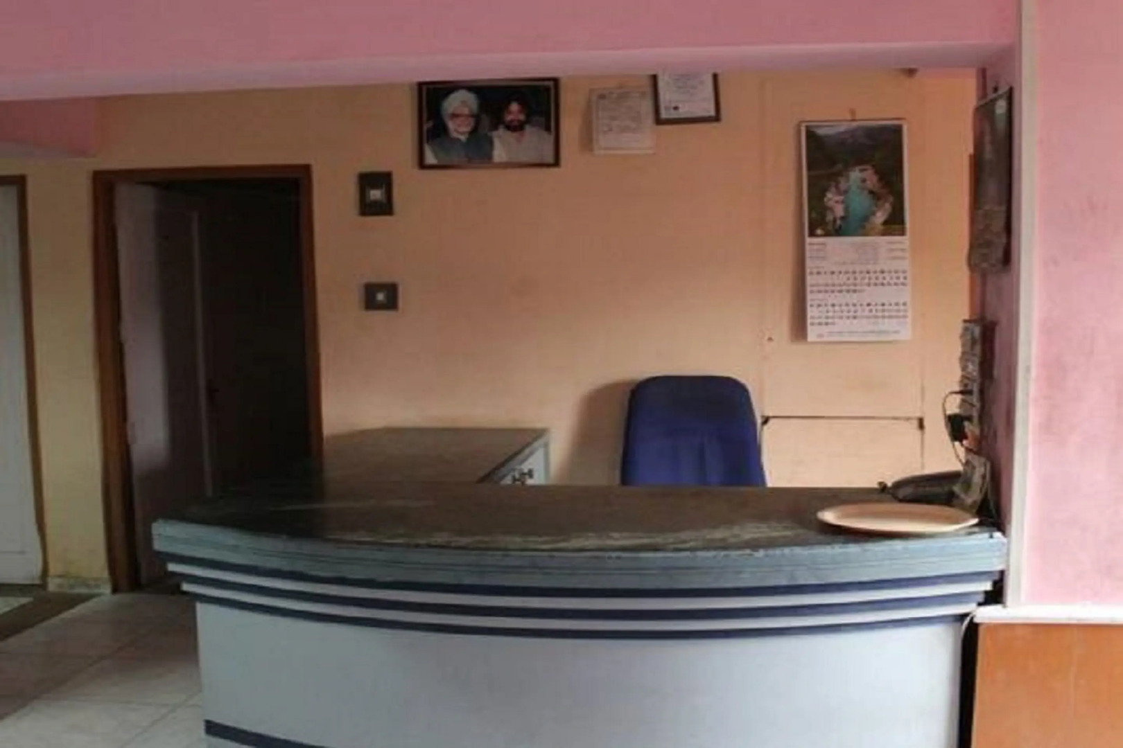 Отель Vikram Palace