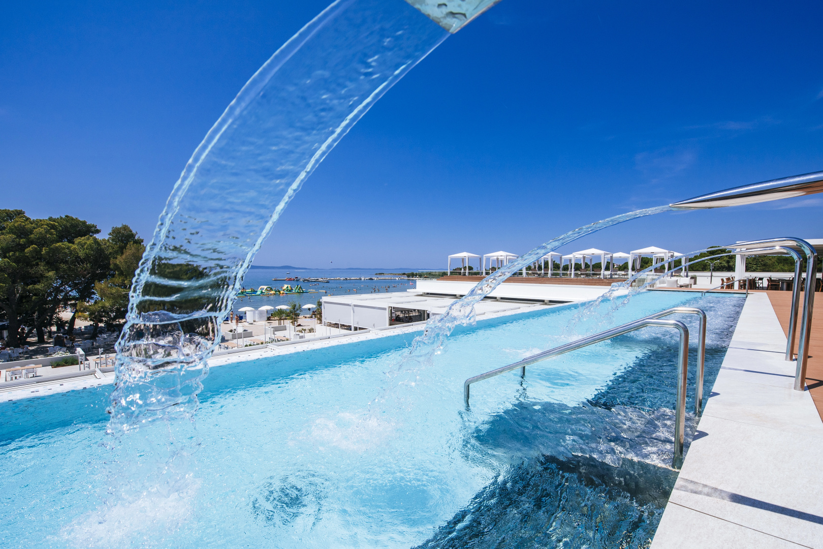 Апарт-отель ZATON HOLIDAY RESORT