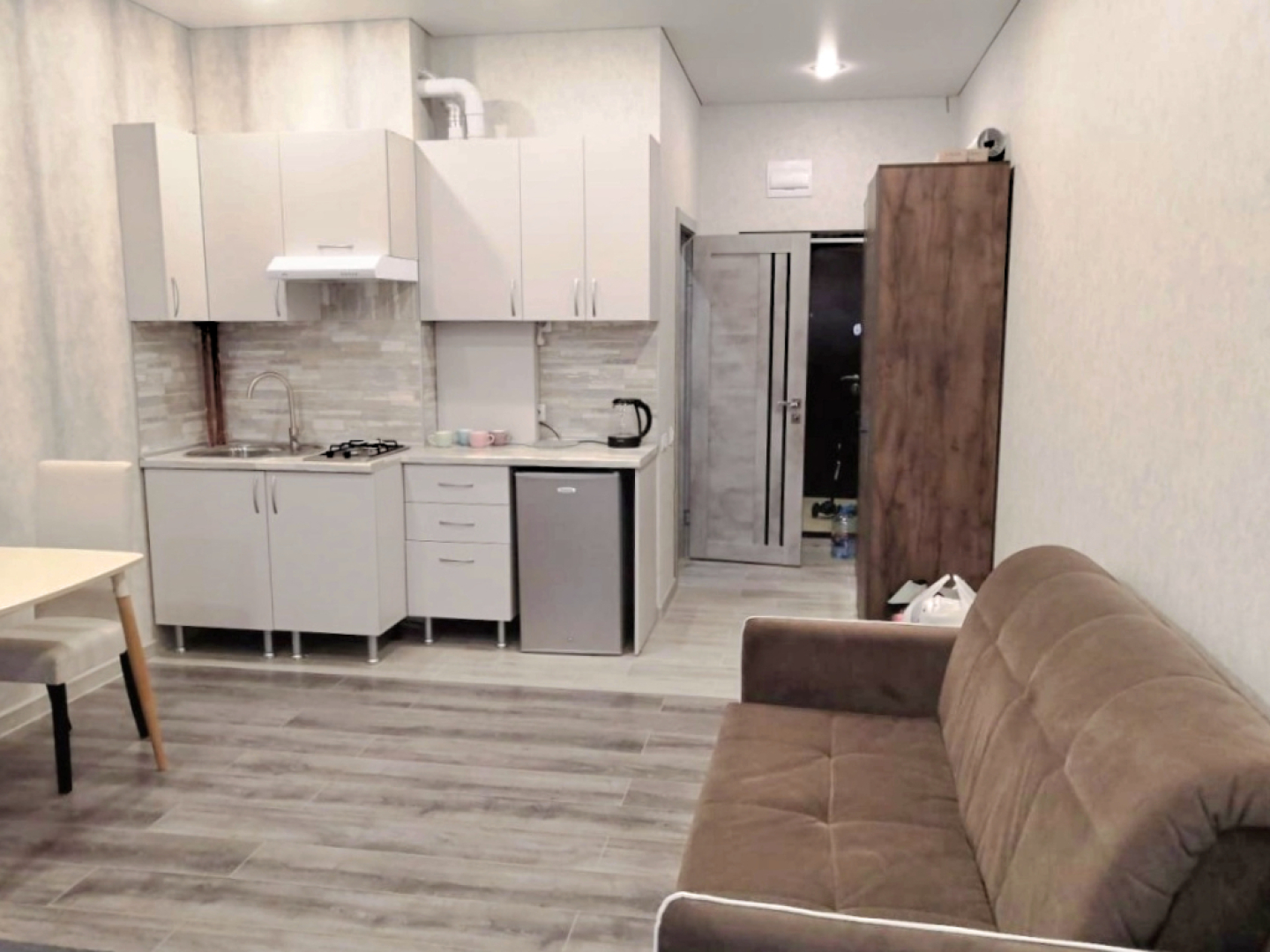 Апартаменты на Кувшинок 8-59