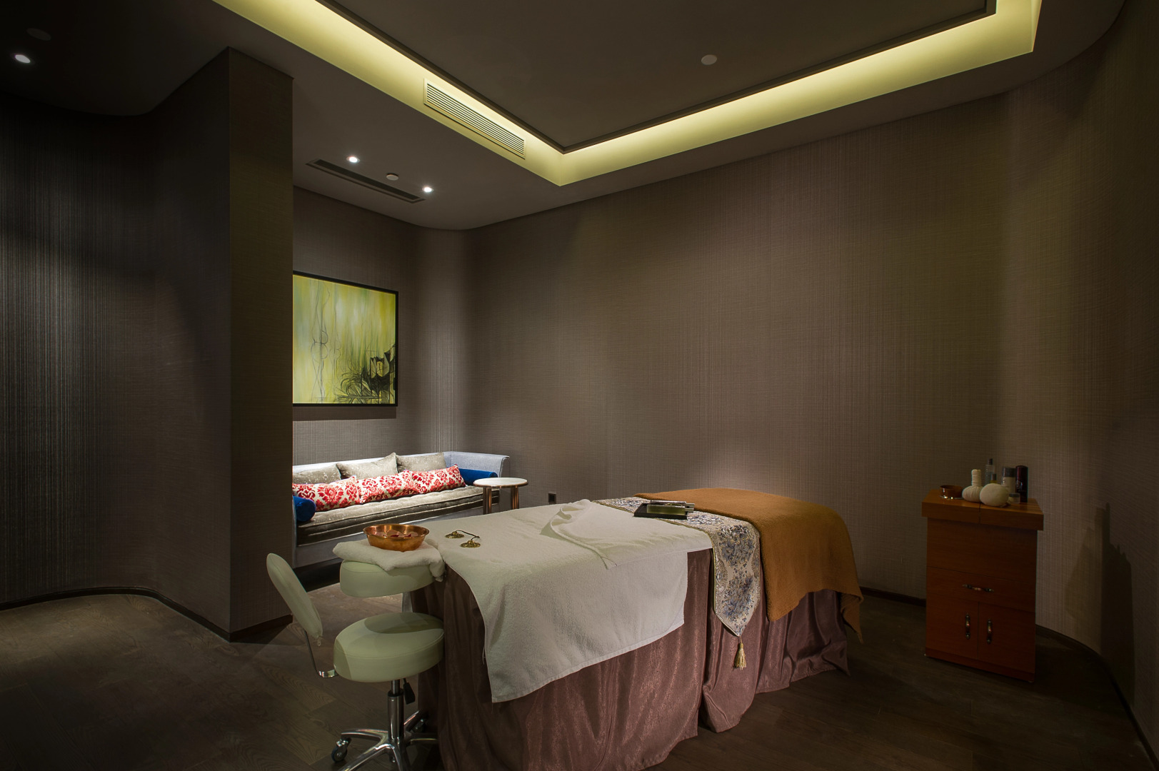 Отель Grand Bay Beijing