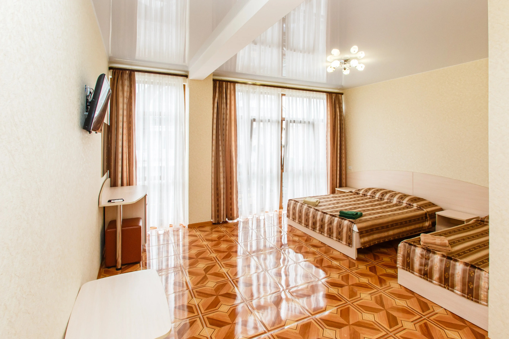 Меблированные комнаты Версаль 2