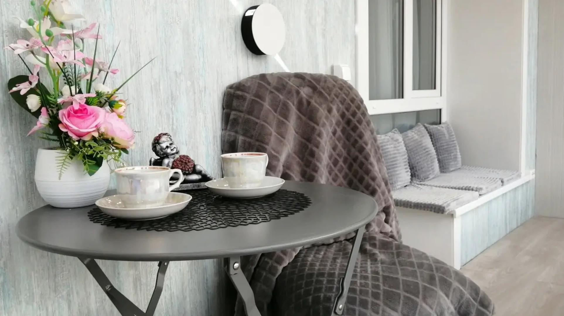 Квартира дизайнерская с видом на город вблизи Аэропорта