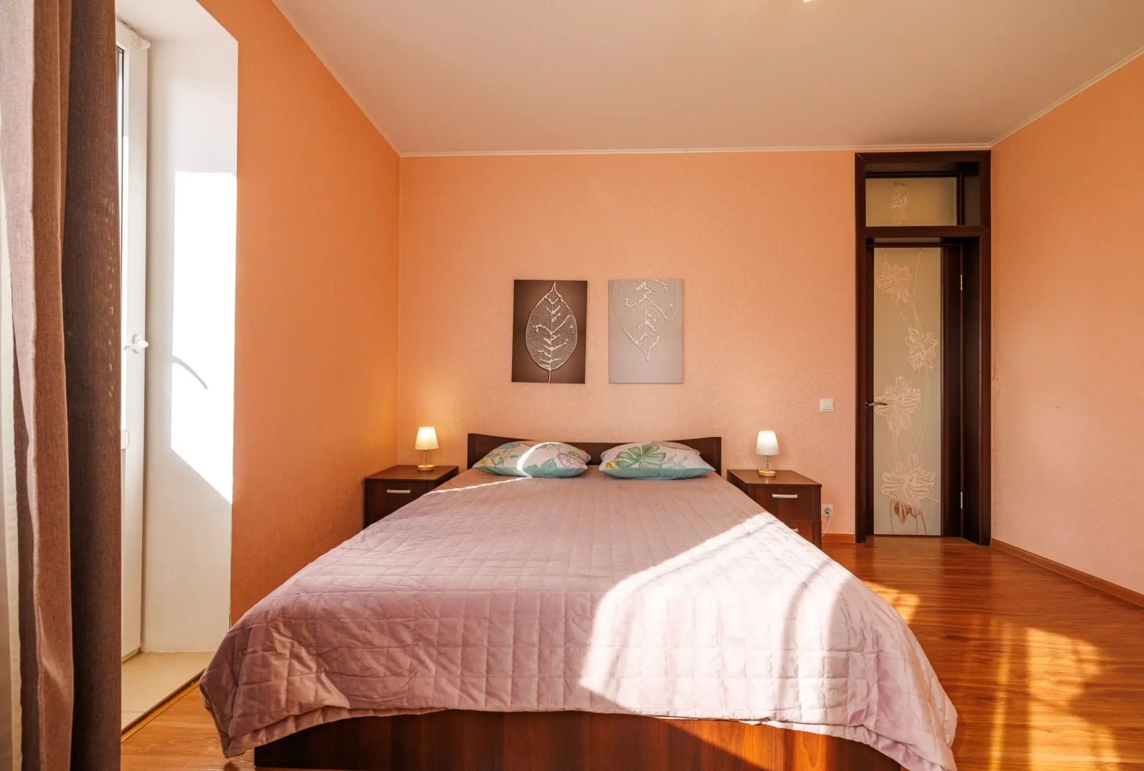 Квартира Двухкомнатная на проспекте Ленина 112