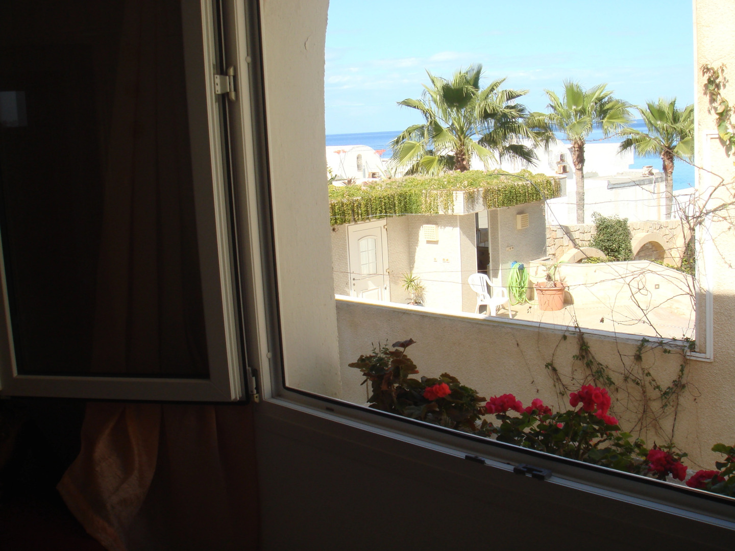 Вилла Азаиза